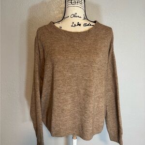 Elegant Tan Women's Crew Neck Sweater